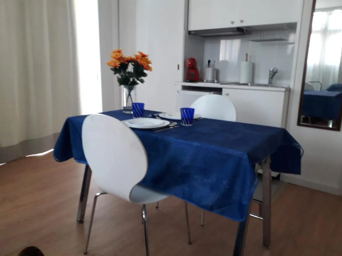 Apartment Apartamento Turistico Jardines De Asura Madrid Spain