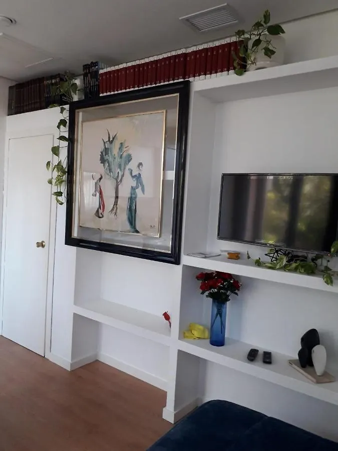 Apartamento Turistico Jardines De Asura Madrid Spain
